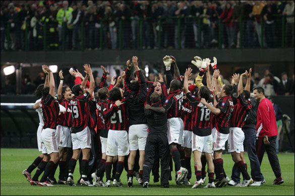 AC Milan v Manchester United