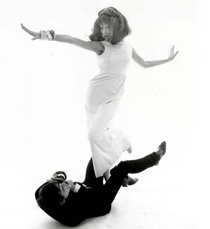 Fashion in the Mirror Bert Stern