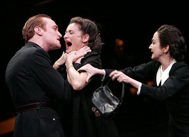 Andromanque at the Bouffes du Nord