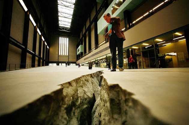 Tate Modern turbine hall Shibboleth