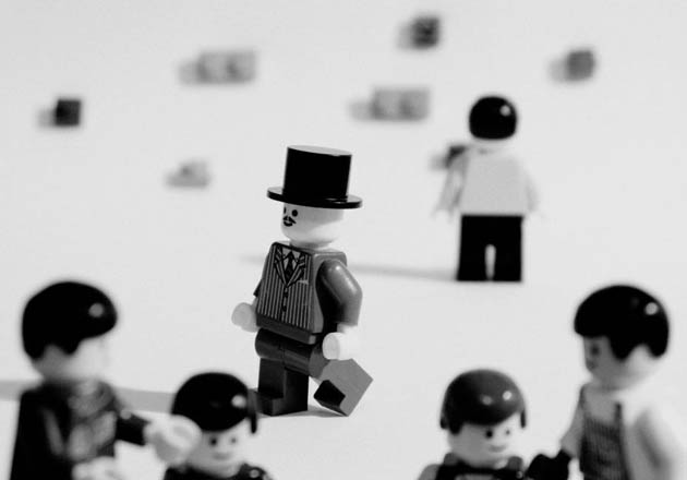 iconic photographs in Lego