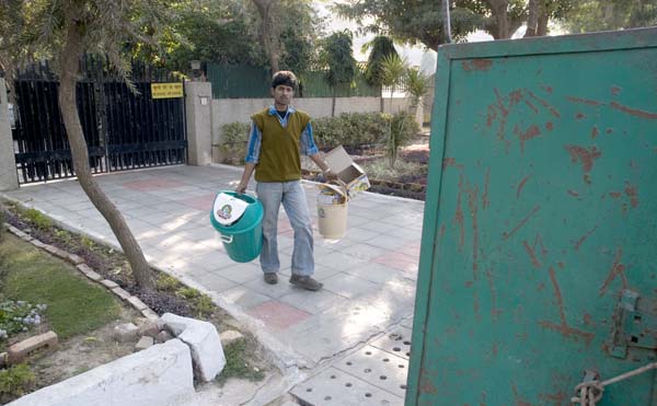 A day in the life of a Delhi waste picker