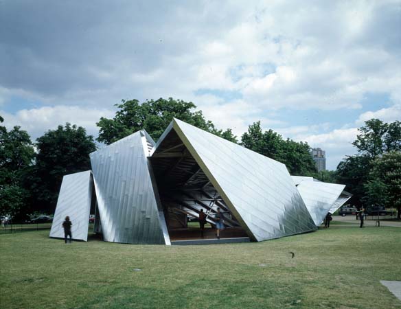 Serpentine Summer Pavillion