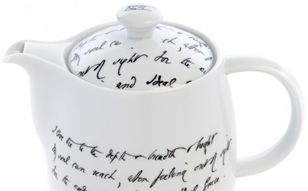 Elizabeth Barrett Browning teapot
