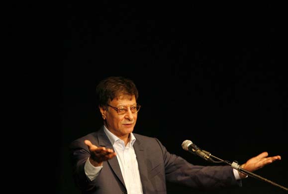 Mahmoud Darwish