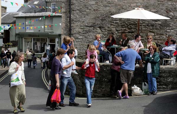 Hay festival: market day