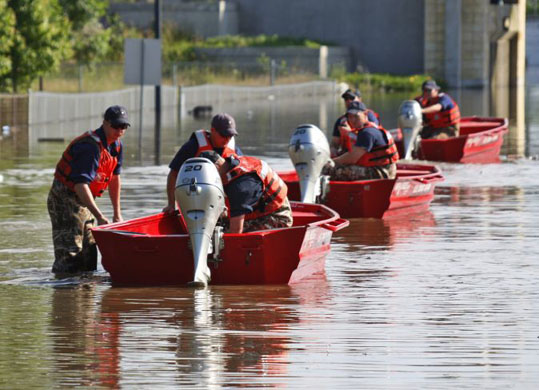 Coast Guard boats head out from Iowa City