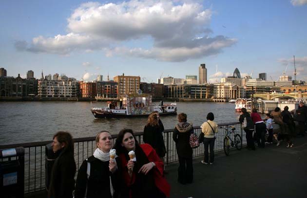 Globe Theatre on the Thames