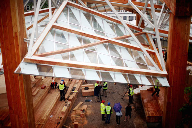 Serpentine Pavilion 2008: Frank Gehry