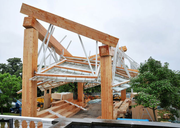 Serpentine Pavilion 2008: Frank Gehry