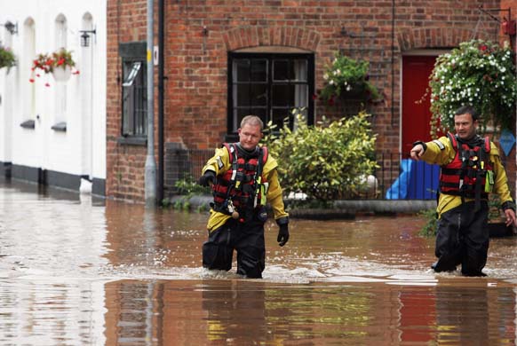 Search and Rescue team in Upton-upon-Severn