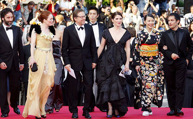 Stars of Blindness at Cannes opening