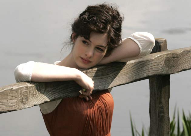 Anne Hathaway in Becoming Jane