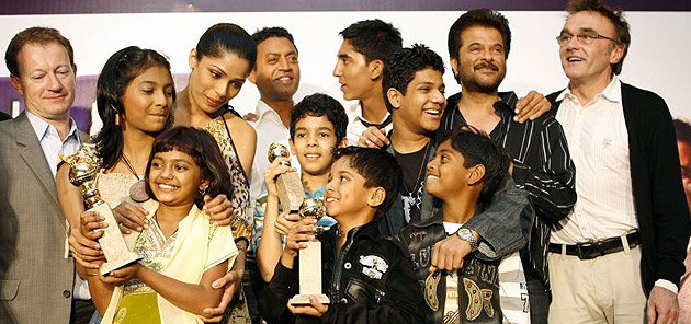 Cast and crew of Slumdog Millionaire in Mumbai