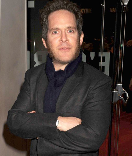 Tom Hollander