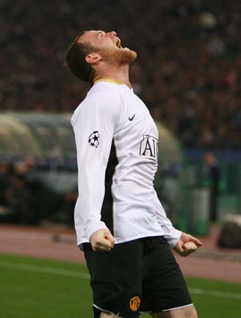 Manchester United v Roma