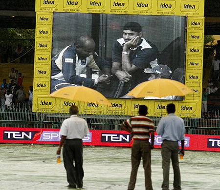 Sport: the best pictures from the last 24 hours