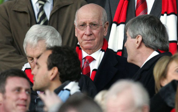 Old Trafford remembers Munich disaster