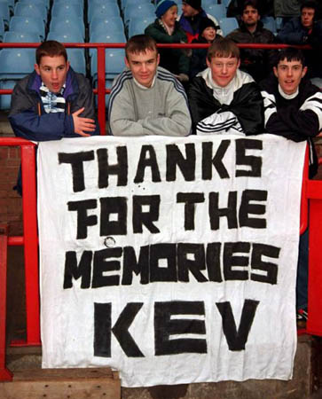 Fans show their appreciation