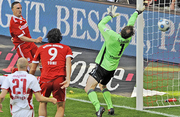 Franck Ribery  scores