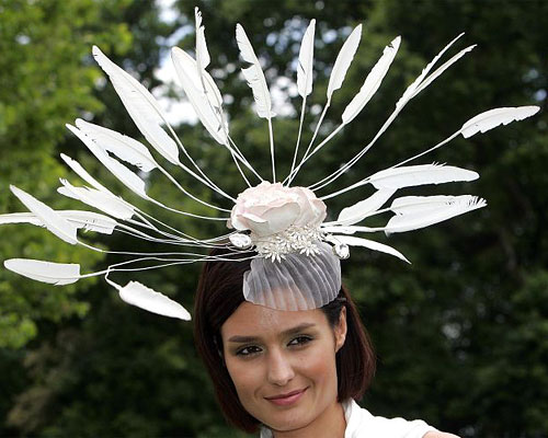 A racegoer on Ladies' Day at the Berkshire racecourse