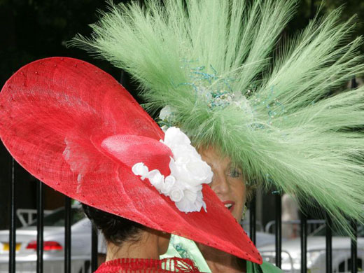 Ilda Di-Vico (in red) and Liz Healey at Royal Ascot on the third day of racing