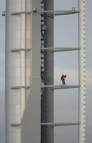 Mike Robertson, Glasgow Tower