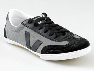 Veja trainers