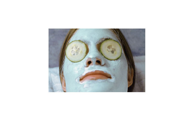 Neals Yard beauty course