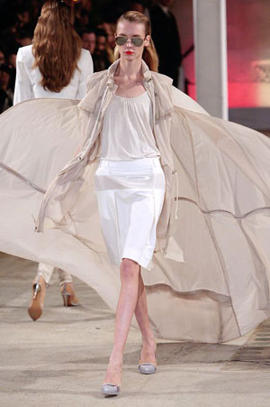 Model at the Veronique Branquinho show