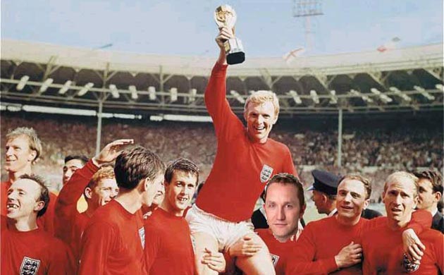 Purnell with the 1966 World Cup squad