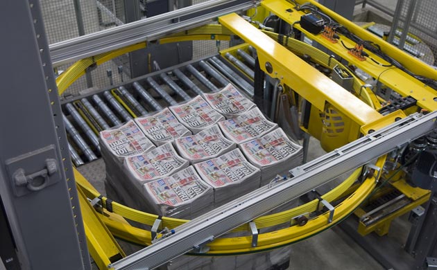 Palette of newspapers