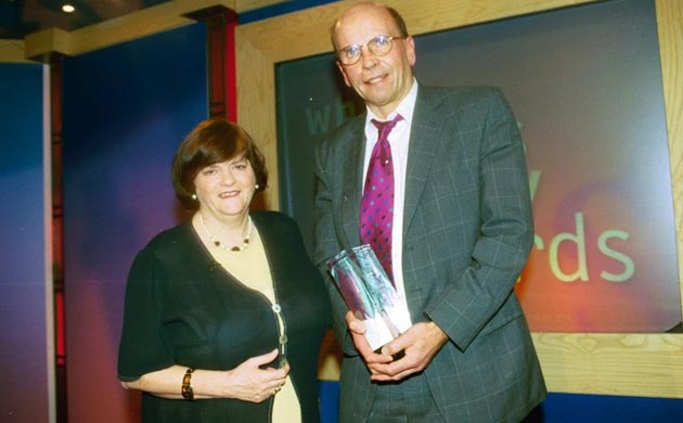 Ann Widdecombe and Roger Alton in 2000
