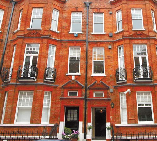 Hamptons International