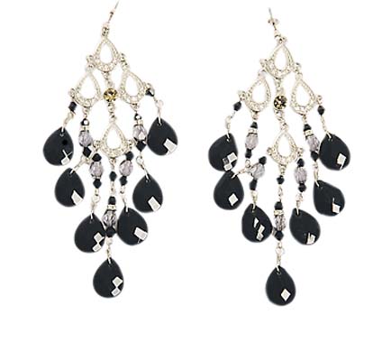 Thrifty Christmas fashion