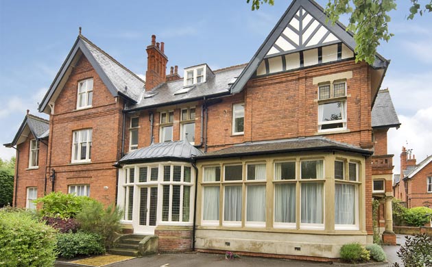 Snooping around York