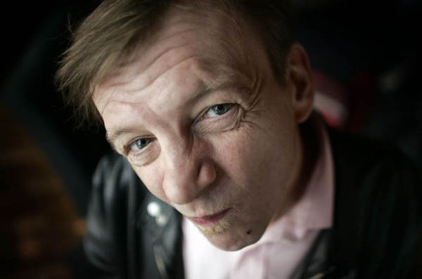 Mark E Smith