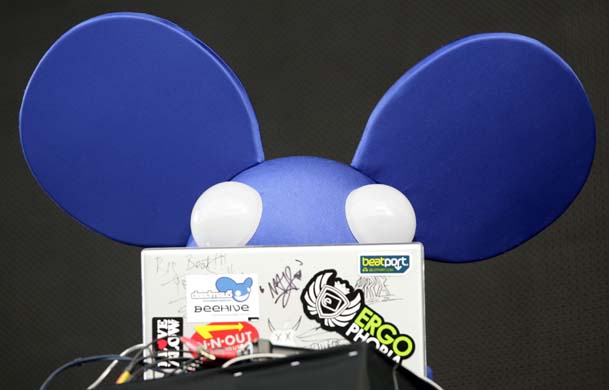 Deadmaus performing live