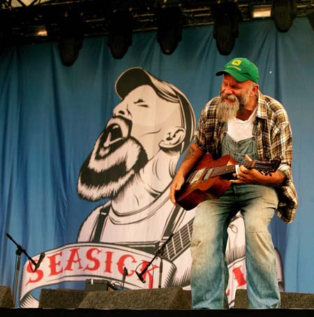 Seasick Steve performs at Latitude