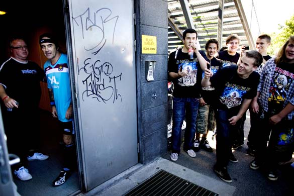 Iron Maiden fans photograph Steve Harris
