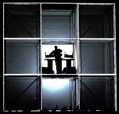 Etienne De Crecy performs