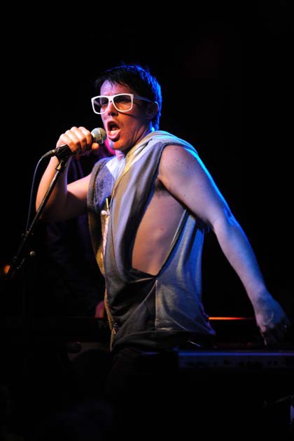 Sam Sparro, Fleece and Firkin: O2 Wireless Weekender