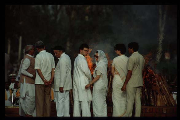 Rajiv Gandhis Funeral