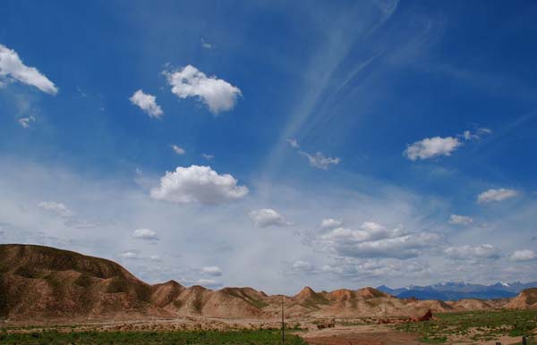 The skies above Gansu in the summer