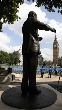 Nelson Mandela statue unveiling
