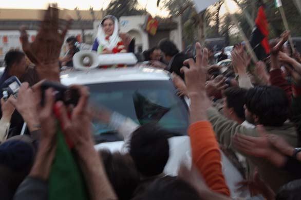 Bhutto leaving the rally