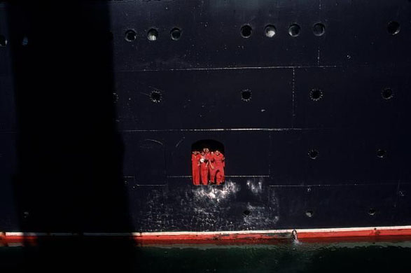 Workers on the QE2 Ocean Liner