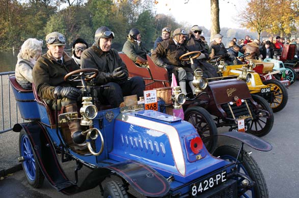 The start of the car rally