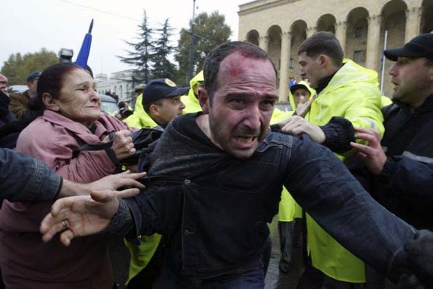Protestors and policemen