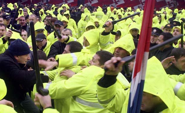 Police and protestors do battle